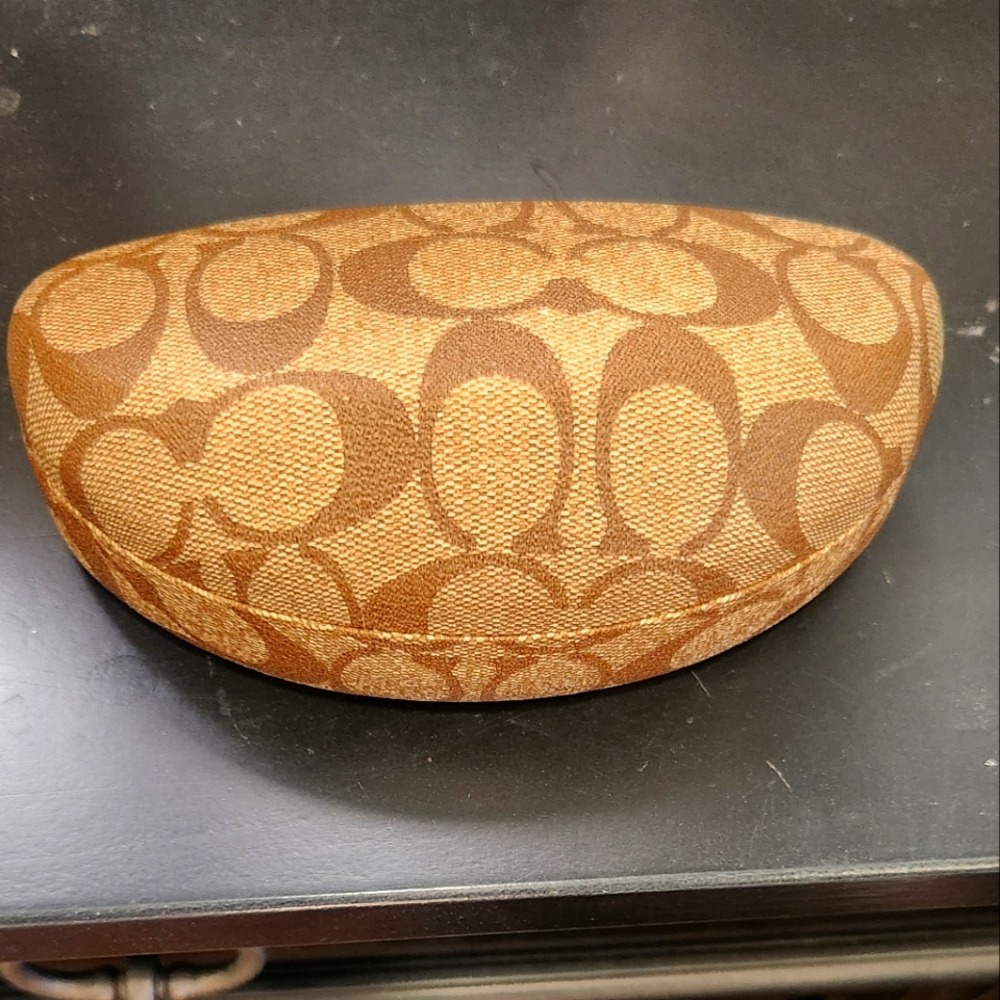 COACH sunglass  hard case